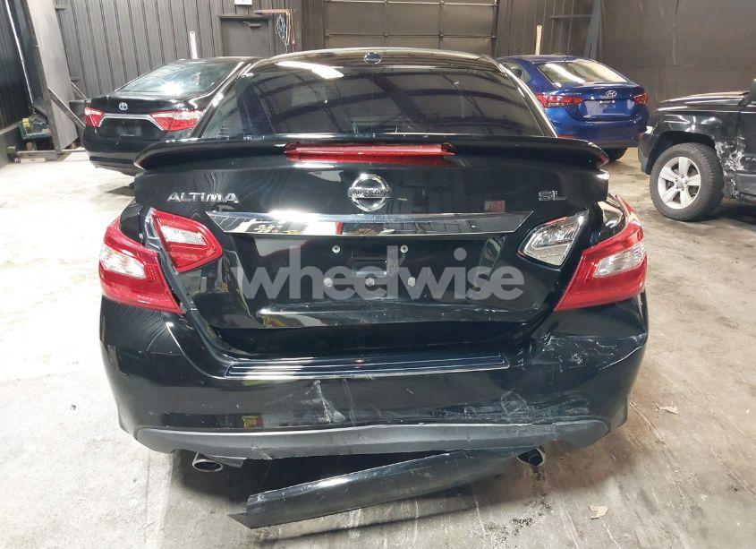 Photo 6 of 2017 Nissan Altima 2.5 SL (VIN 1N4AL3AP4HC493285)