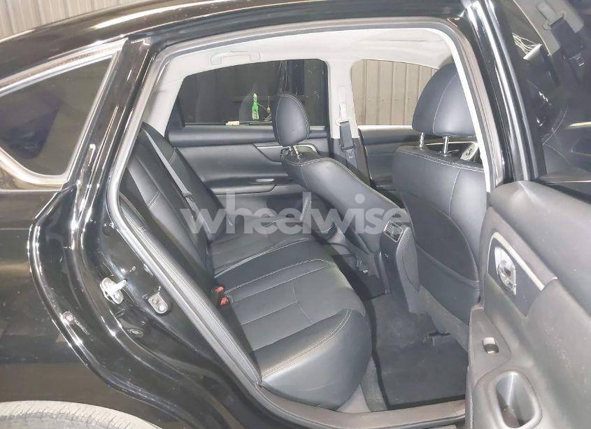 Photo 8 of 2017 Nissan Altima 2.5 SL (VIN 1N4AL3AP4HC493285)