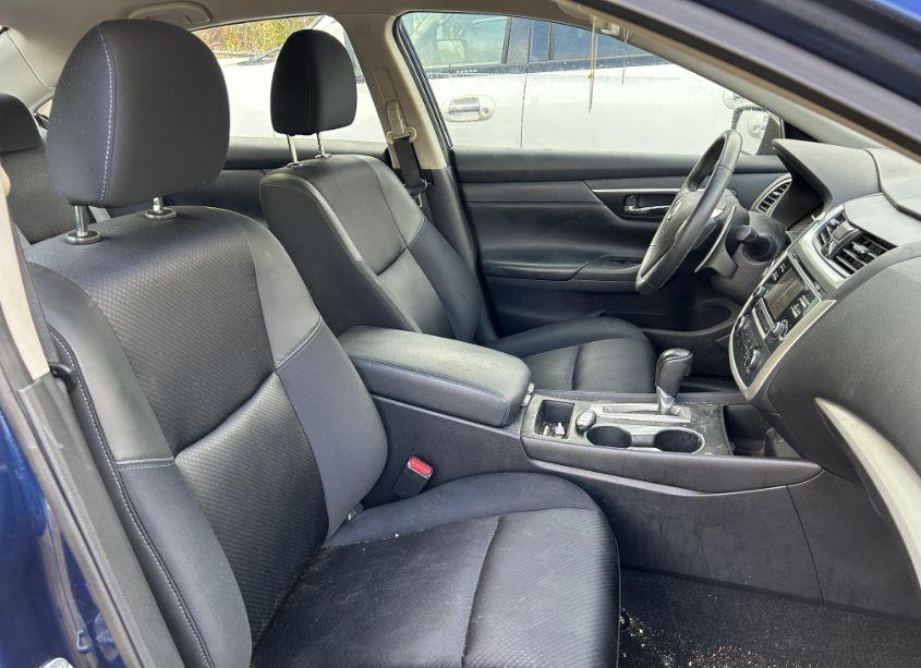 Photo 5 of 2017 Nissan Altima 2.5 SR (VIN 1N4AL3AP4HN305191)