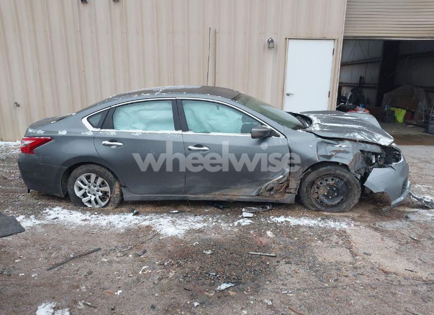 Photo 14 of 2017 Nissan Altima 2.5 S (VIN 1N4AL3AP4HN313260)