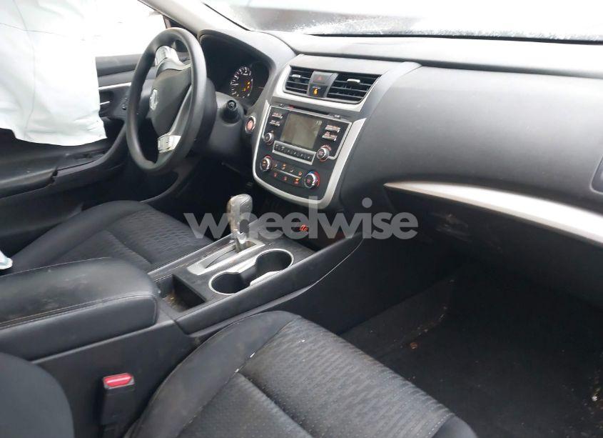 Photo 5 of 2017 Nissan Altima 2.5 S (VIN 1N4AL3AP4HN313260)