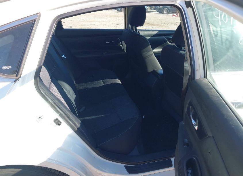 Photo 8 of 2017 Nissan Altima 2.5 S (VIN 1N4AL3AP4HN315719)