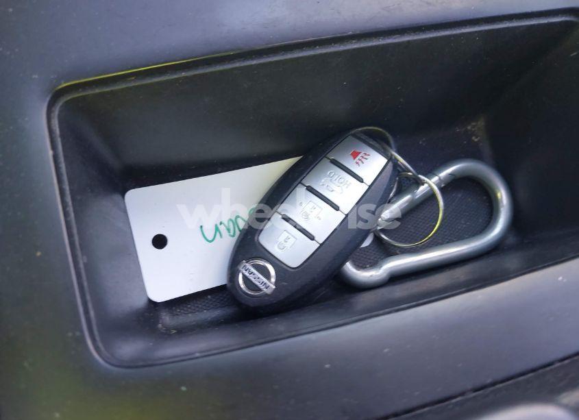 Photo 11 of 2017 Nissan Altima (VIN 1N4AL3AP4HN320984)