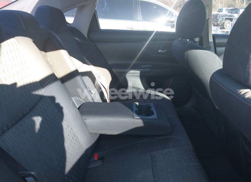 Photo 8 of 2017 Nissan Altima (VIN 1N4AL3AP4HN320984)