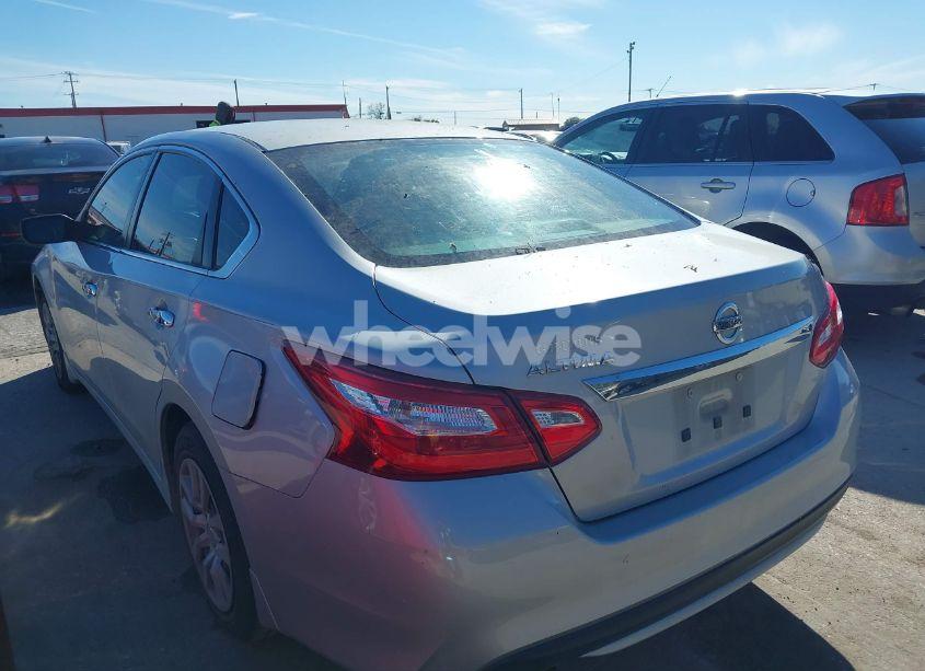 Photo 3 of 2017 Nissan Altima 2.5 S (VIN 1N4AL3AP4HN328874)