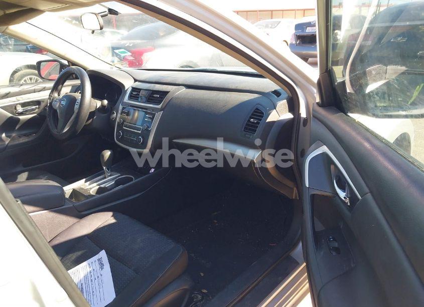 Photo 5 of 2017 Nissan Altima 2.5 S (VIN 1N4AL3AP4HN328874)