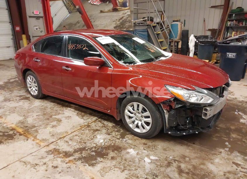 2017 Nissan Altima 2.5 S (VIN 1N4AL3AP4HN331838) main photo