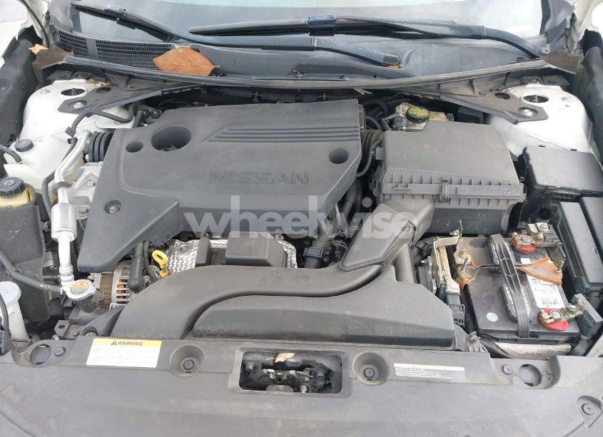 Photo 10 of 2017 Nissan Altima 2.5 S (VIN 1N4AL3AP4HN337736)