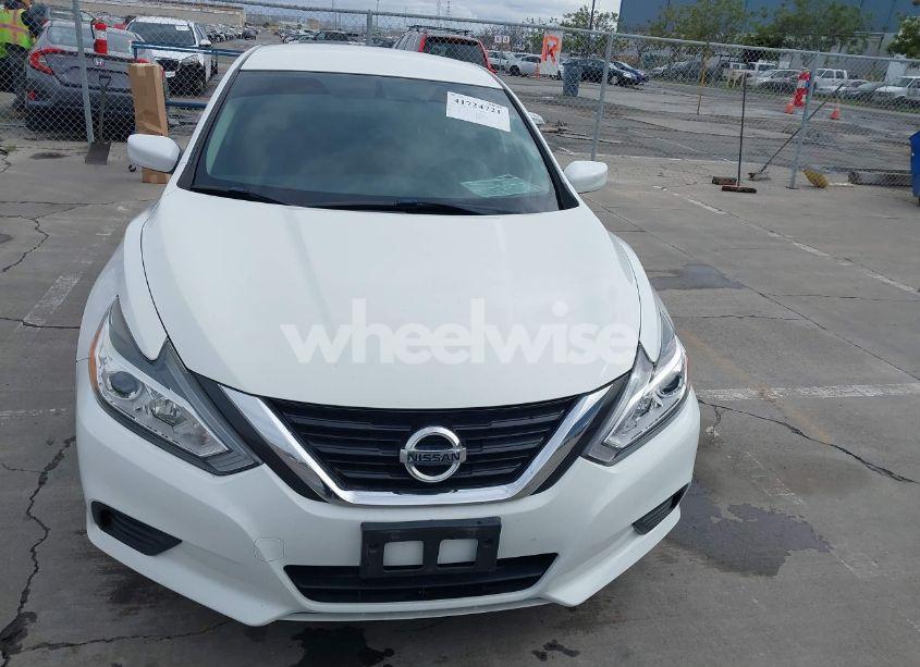 Photo 12 of 2017 Nissan Altima 2.5 S (VIN 1N4AL3AP4HN337736)