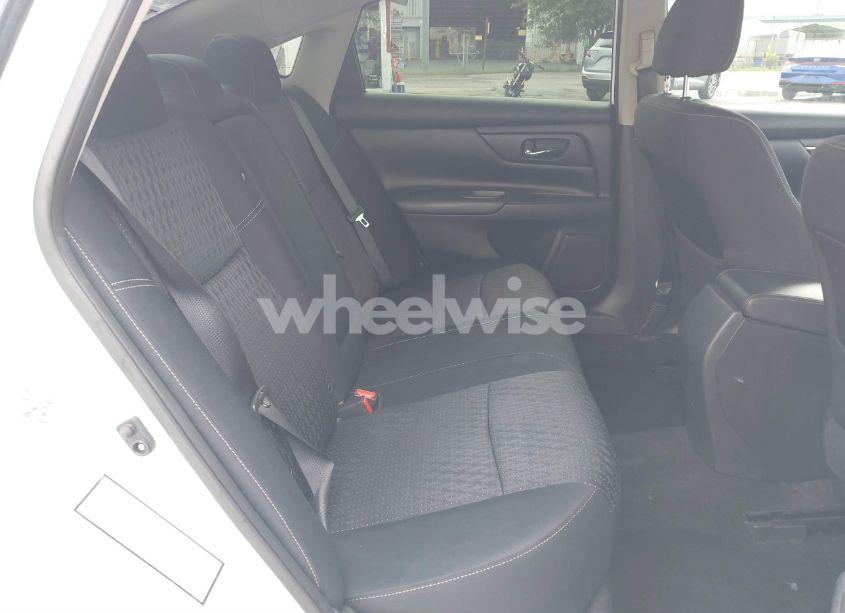 Photo 8 of 2017 Nissan Altima 2.5 S (VIN 1N4AL3AP4HN337736)