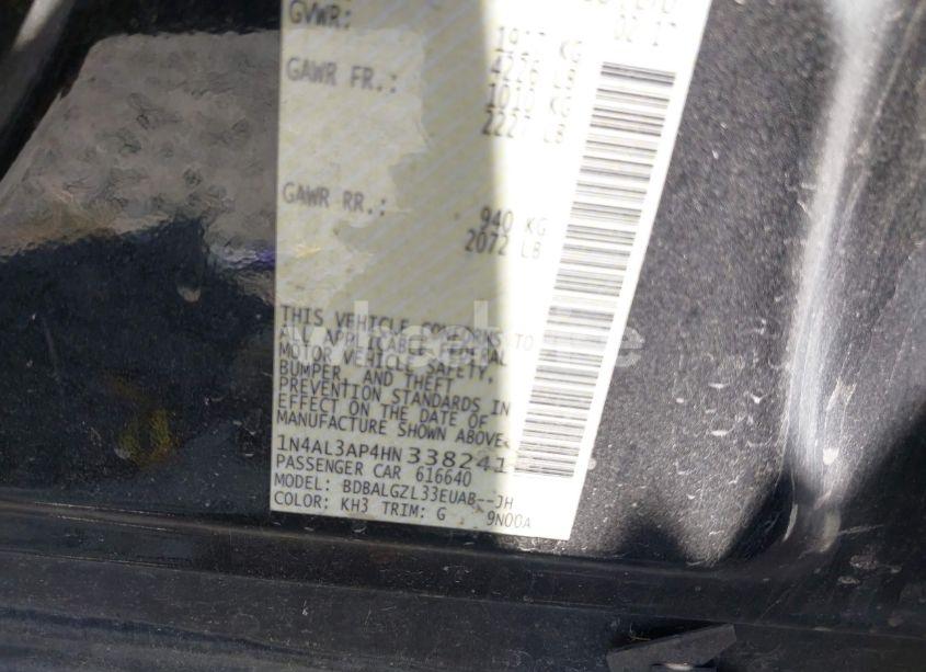 Photo 9 of 2017 Nissan Altima 2.5 S (VIN 1N4AL3AP4HN338241)