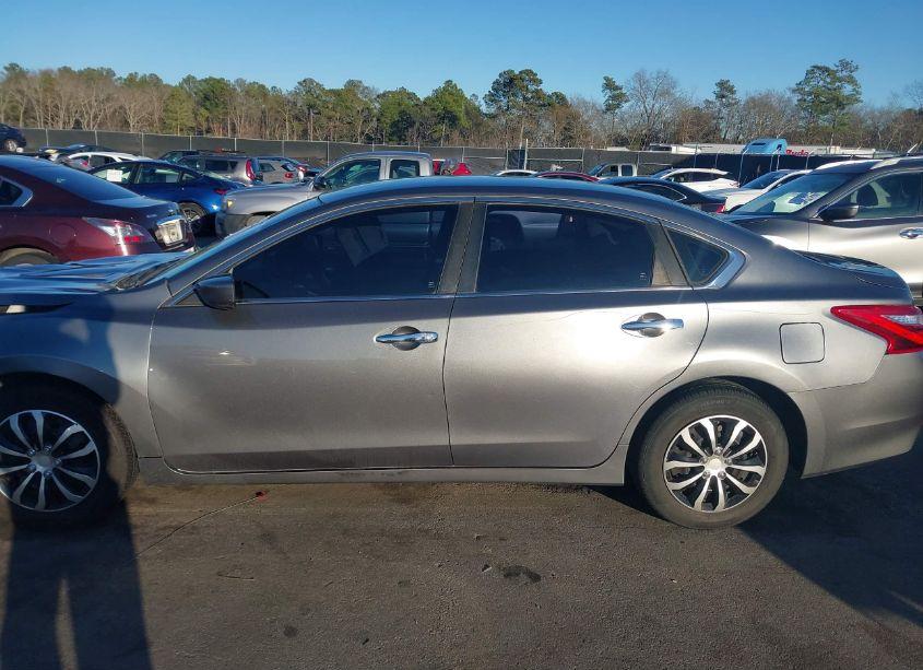 Photo 15 of 2017 Nissan Altima 2.5 S (VIN 1N4AL3AP4HN344332)