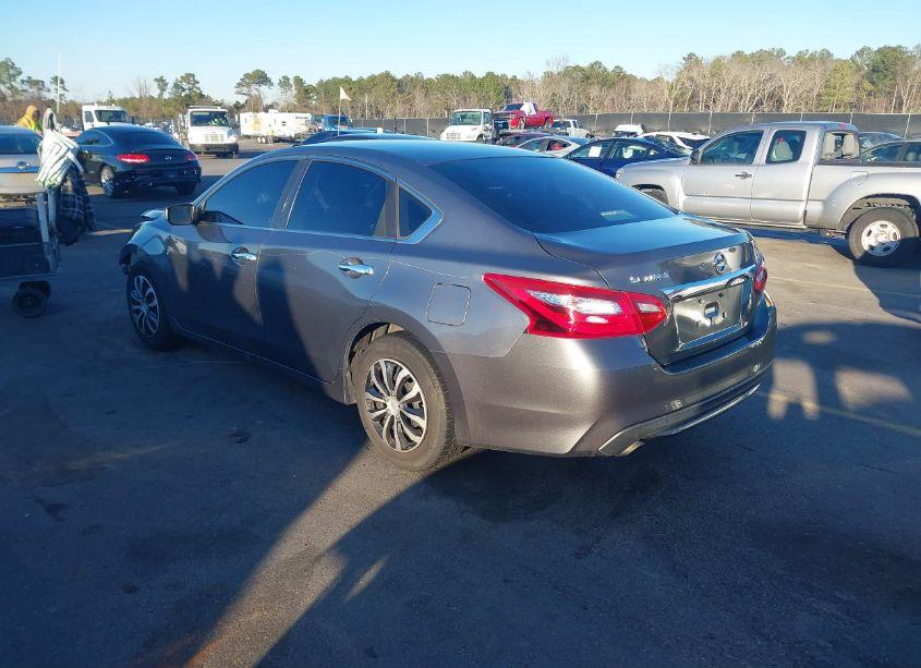 Photo 3 of 2017 Nissan Altima 2.5 S (VIN 1N4AL3AP4HN344332)
