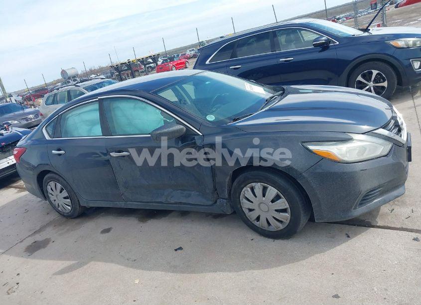 Photo 13 of 2017 Nissan Altima 2.5 S (VIN 1N4AL3AP4HN351331)