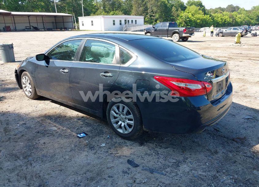 Photo 3 of 2017 Nissan Altima 2.5 S (VIN 1N4AL3AP4HN365715)
