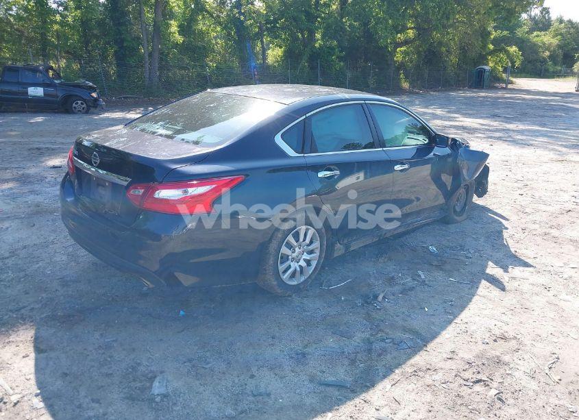Photo 4 of 2017 Nissan Altima 2.5 S (VIN 1N4AL3AP4HN365715)