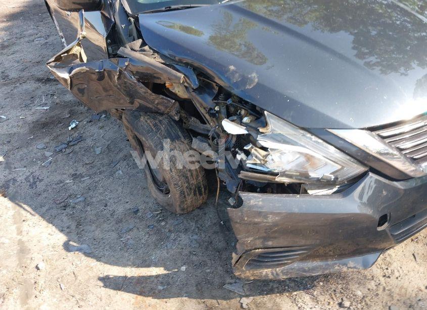 Photo 6 of 2017 Nissan Altima 2.5 S (VIN 1N4AL3AP4HN365715)