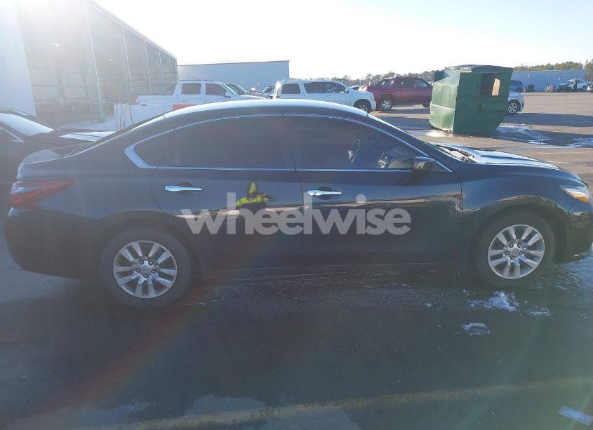 Photo 13 of 2018 Nissan Altima 2.5 S (VIN 1N4AL3AP4JC106241)