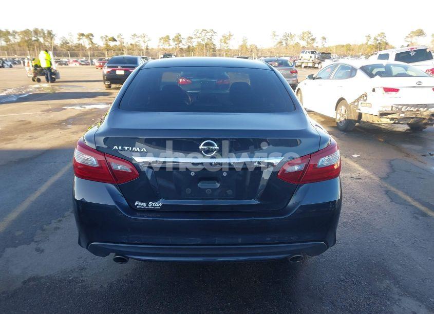 Photo 16 of 2018 Nissan Altima 2.5 S (VIN 1N4AL3AP4JC106241)