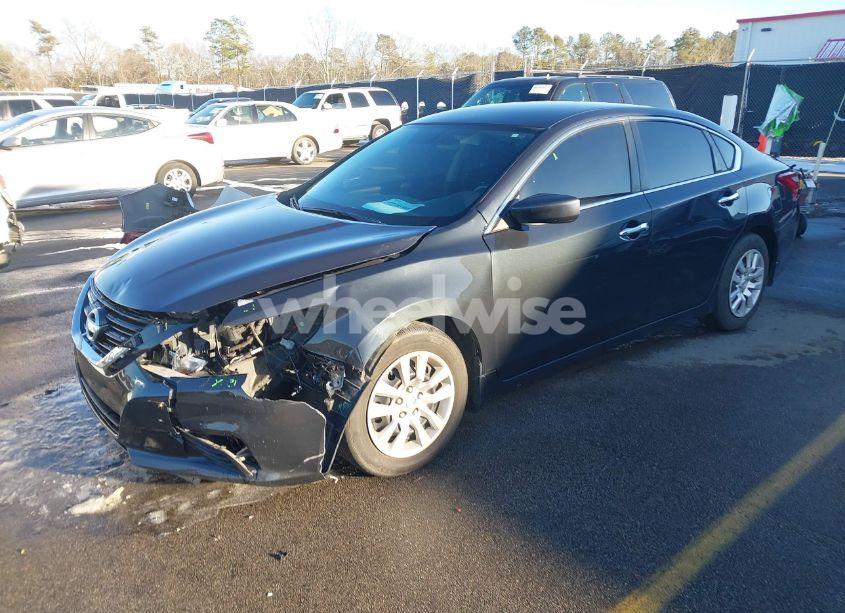 Photo 2 of 2018 Nissan Altima 2.5 S (VIN 1N4AL3AP4JC106241)