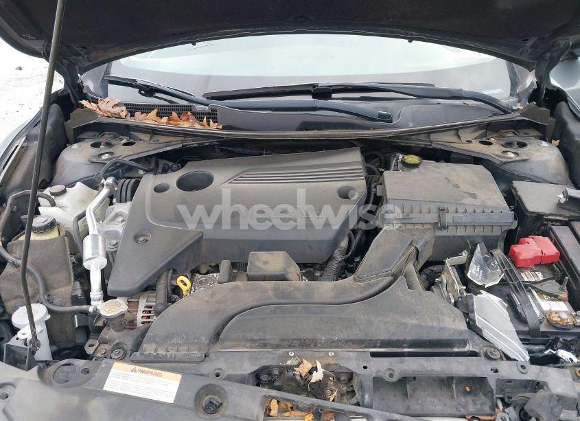 Photo 10 of 2018 Nissan Altima 2.5 S (VIN 1N4AL3AP4JC108619)