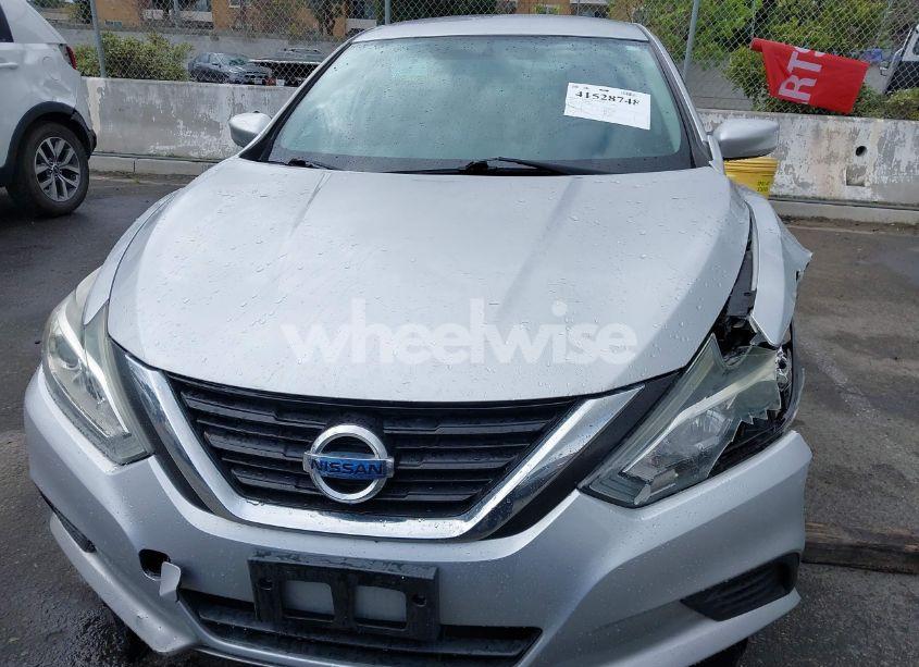 Photo 12 of 2018 Nissan Altima 2.5 S (VIN 1N4AL3AP4JC108880)