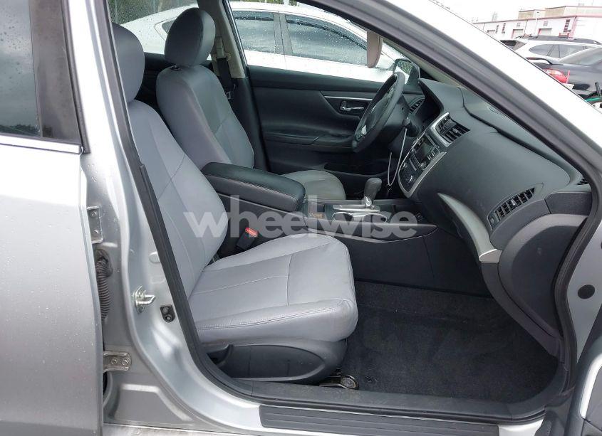 Photo 5 of 2018 Nissan Altima 2.5 S (VIN 1N4AL3AP4JC108880)