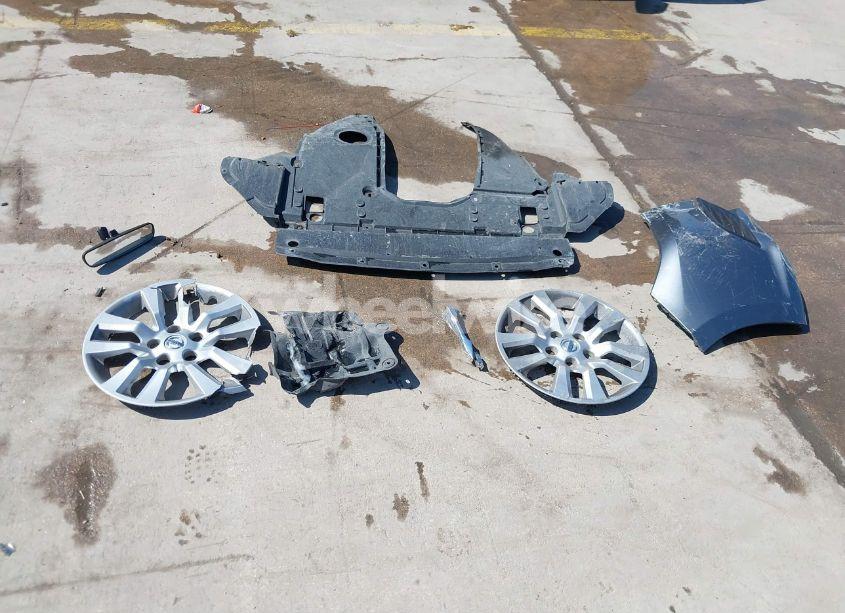 Photo 11 of 2018 Nissan Altima 2.5 S (VIN 1N4AL3AP4JC117501)