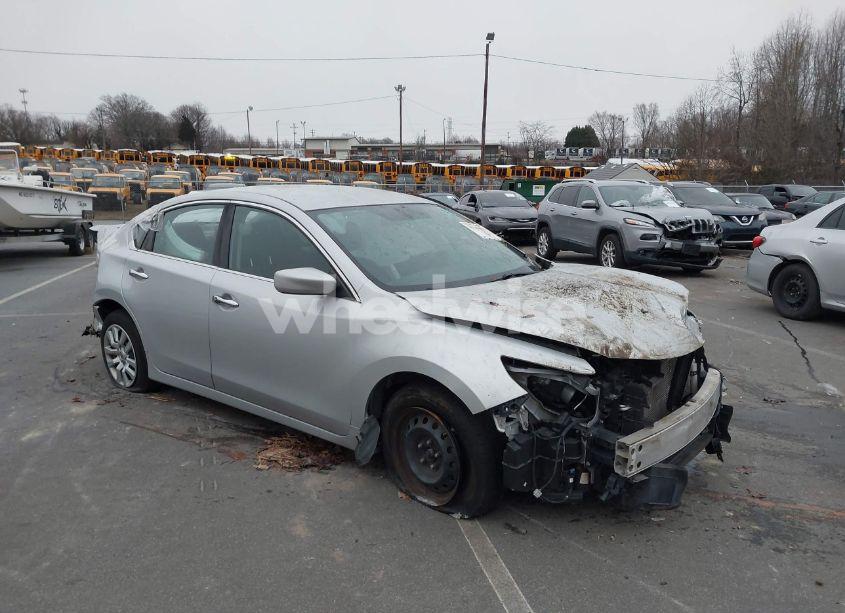 2018 Nissan Altima 2.5 S (VIN 1N4AL3AP4JC118616) main photo
