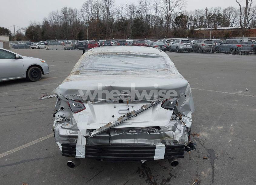 Photo 16 of 2018 Nissan Altima 2.5 S (VIN 1N4AL3AP4JC118616)