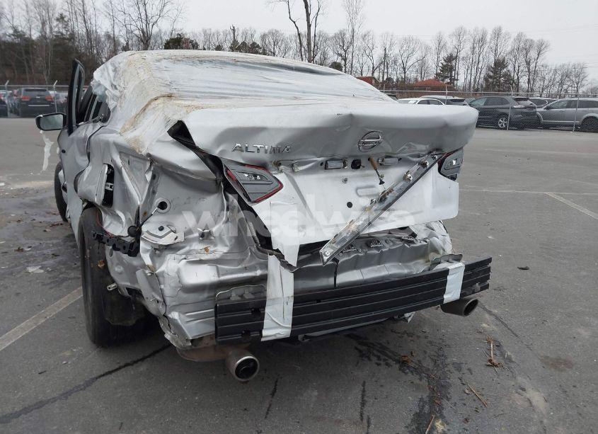 Photo 6 of 2018 Nissan Altima 2.5 S (VIN 1N4AL3AP4JC118616)