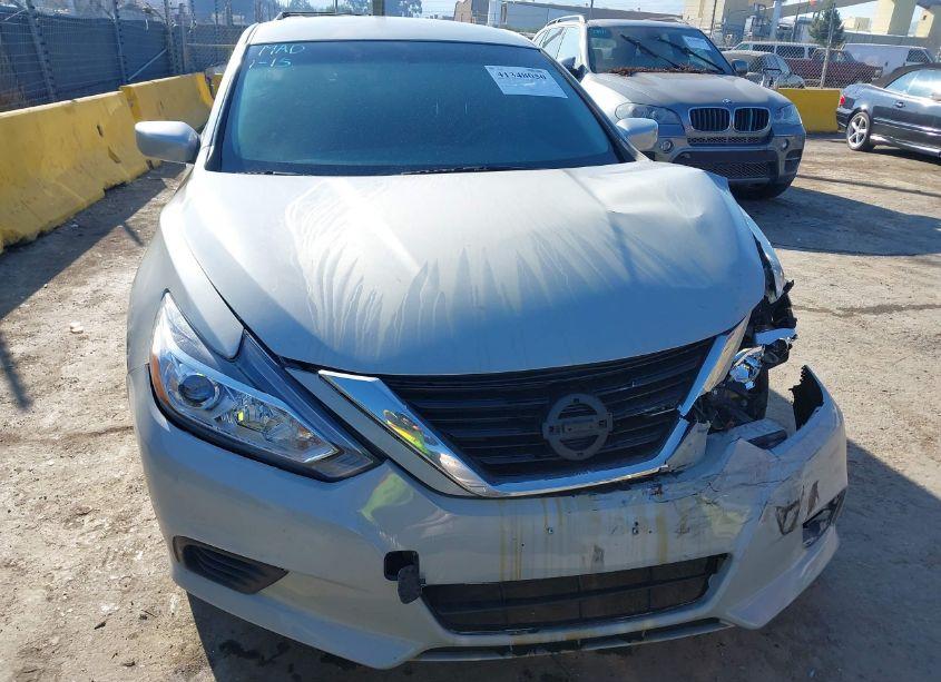 Photo 12 of 2018 Nissan Altima 2.5 S (VIN 1N4AL3AP4JC119975)