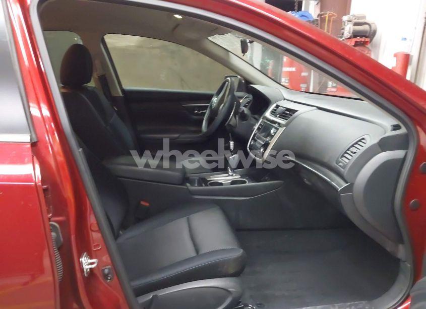 Photo 5 of 2018 Nissan Altima 2.5 SR (VIN 1N4AL3AP4JC120138)