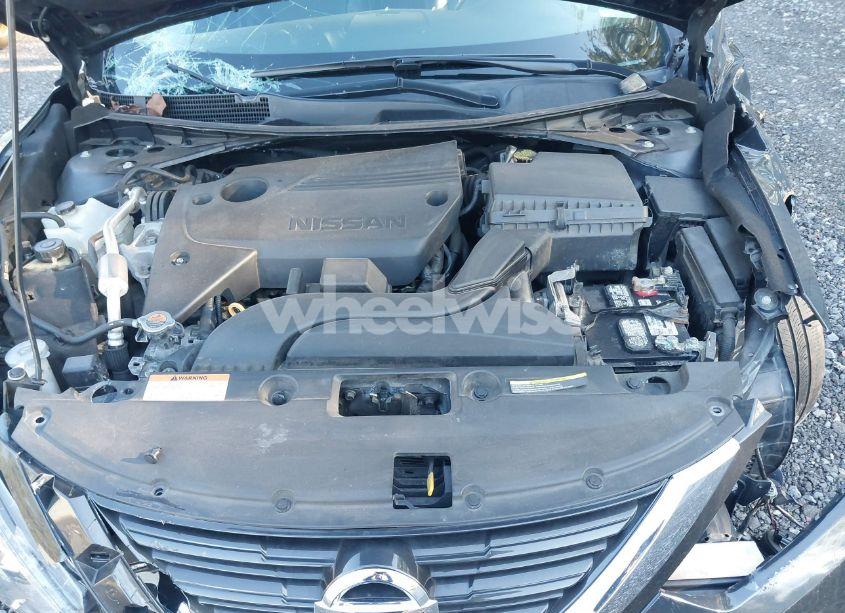 Photo 10 of 2018 Nissan Altima 2.5 SL (VIN 1N4AL3AP4JC121502)