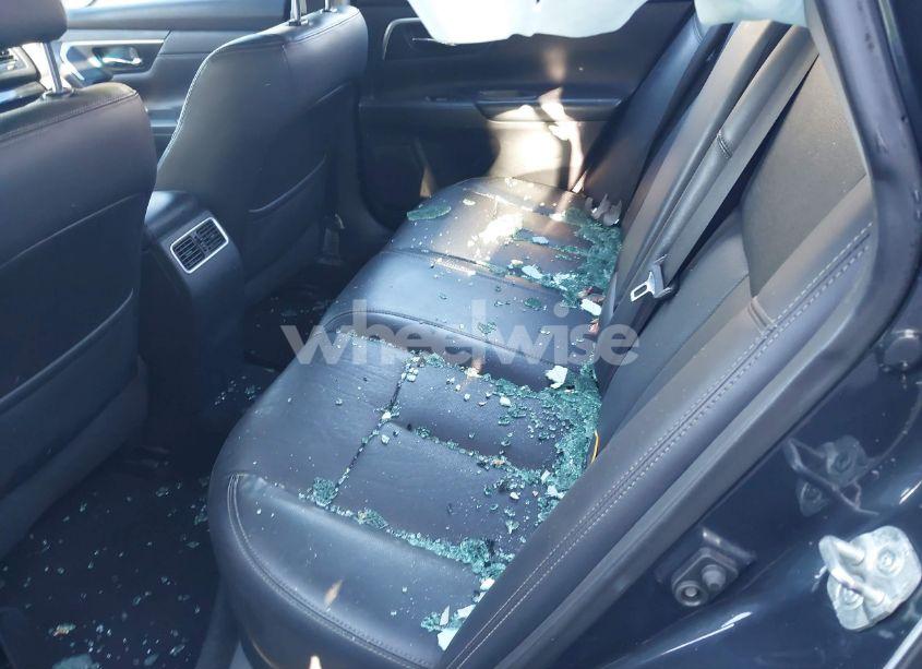 Photo 8 of 2018 Nissan Altima 2.5 SL (VIN 1N4AL3AP4JC121502)