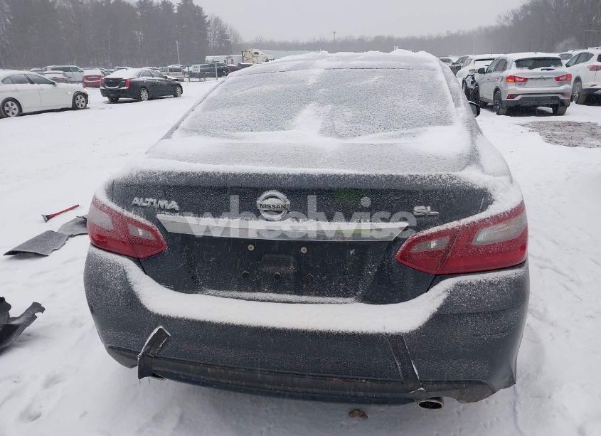 Photo 16 of 2018 Nissan Altima 2.5 SL (VIN 1N4AL3AP4JC124514)
