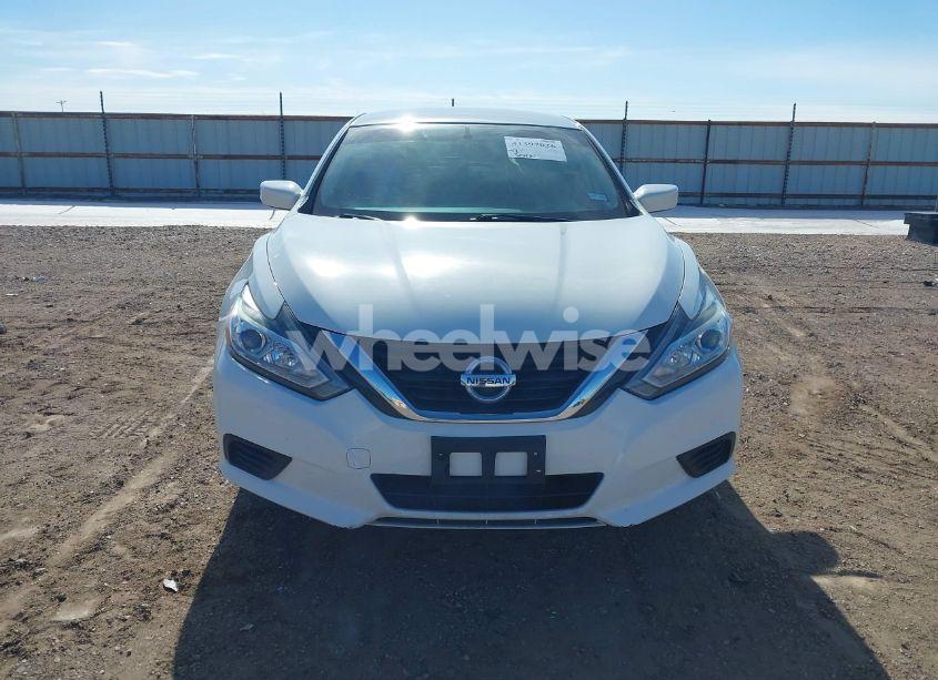 Photo 12 of 2018 Nissan Altima 2.5 S (VIN 1N4AL3AP4JC125016)