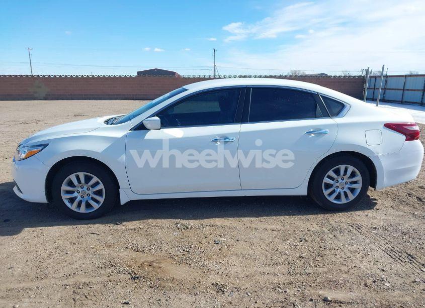 Photo 14 of 2018 Nissan Altima 2.5 S (VIN 1N4AL3AP4JC125016)