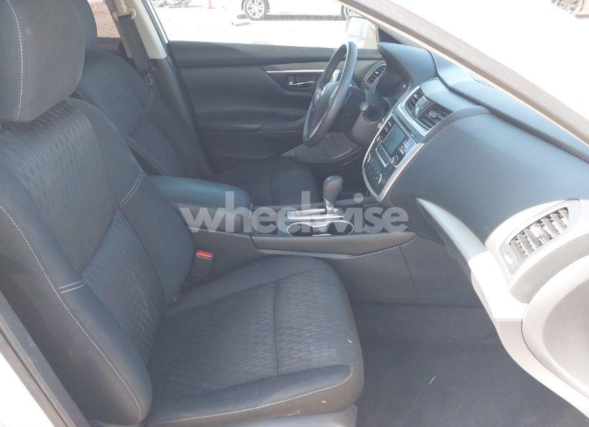 Photo 5 of 2018 Nissan Altima 2.5 S (VIN 1N4AL3AP4JC125016)