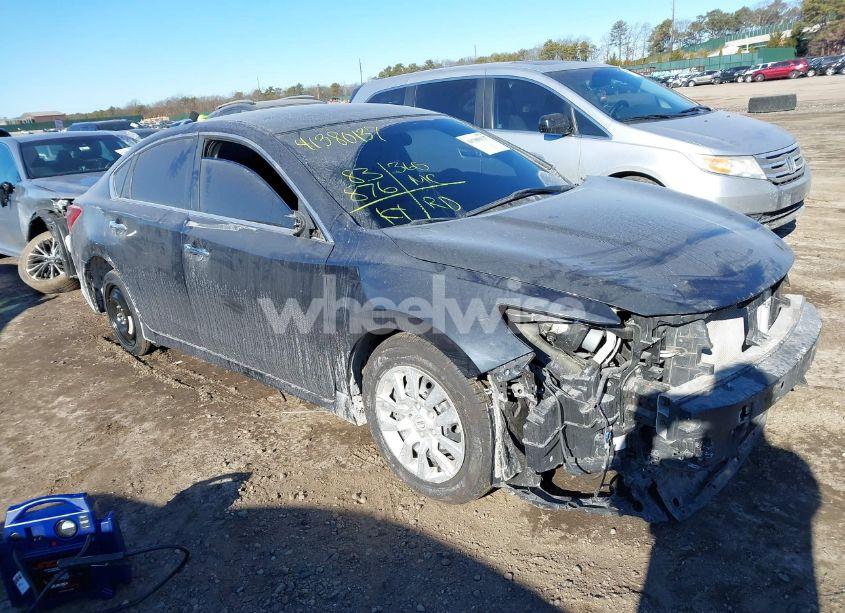 2018 Nissan Altima 2.5 S (VIN 1N4AL3AP4JC125288) main photo