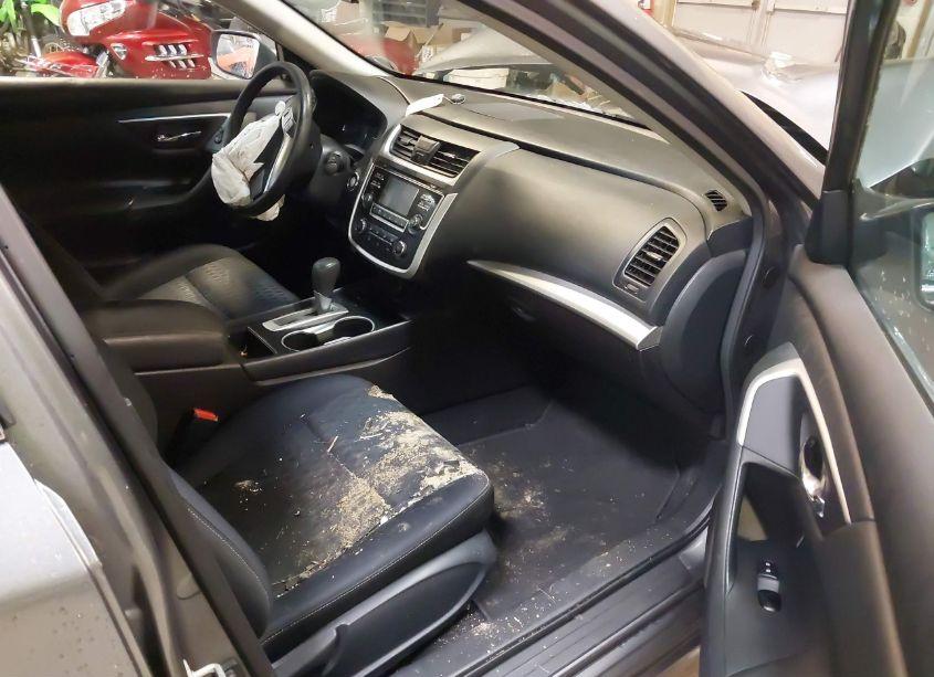 Photo 5 of 2018 Nissan Altima 2.5 S (VIN 1N4AL3AP4JC128028)