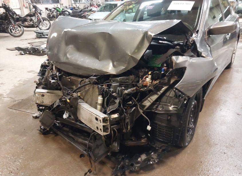 Photo 6 of 2018 Nissan Altima 2.5 S (VIN 1N4AL3AP4JC128028)