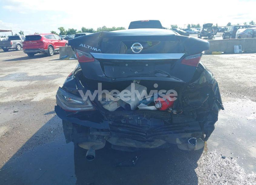 Photo 6 of 2018 Nissan Altima 2.5 S (VIN 1N4AL3AP4JC133889)