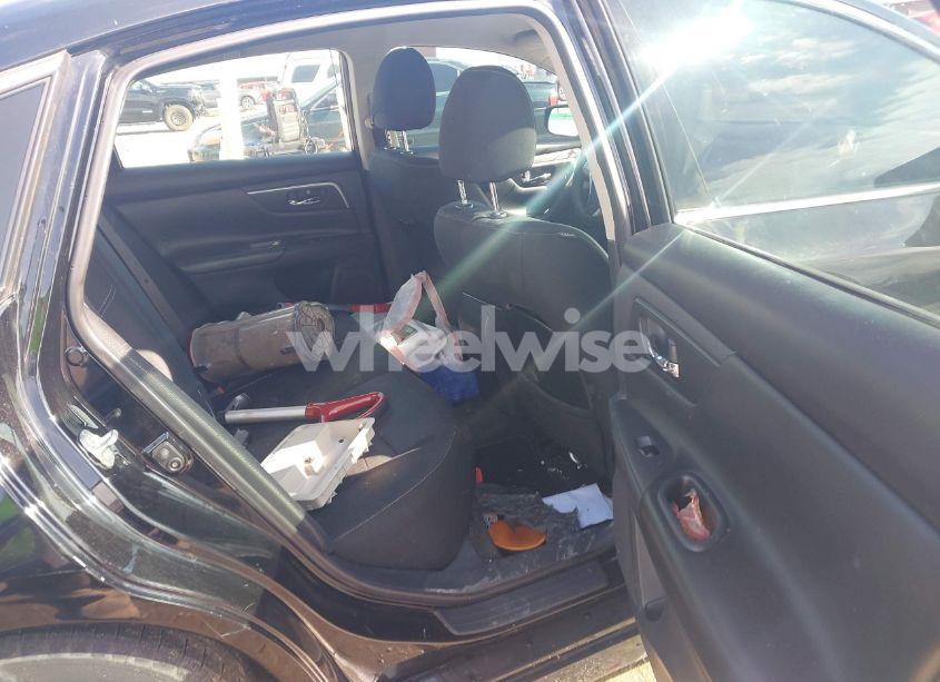 Photo 8 of 2018 Nissan Altima 2.5 S (VIN 1N4AL3AP4JC133889)