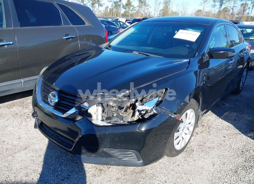 Photo 6 of 2018 Nissan Altima 2.5 S (VIN 1N4AL3AP4JC135805)