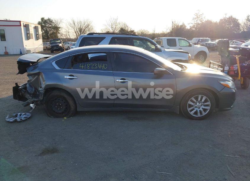 Photo 13 of 2018 Nissan Altima 2.5 S (VIN 1N4AL3AP4JC138686)