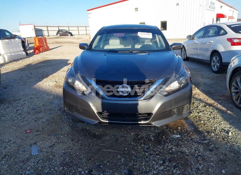 Photo 13 of 2018 Nissan Altima 2.5 S (VIN 1N4AL3AP4JC141054)