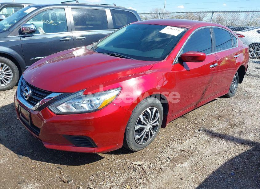 Photo 2 of 2018 Nissan Altima 2.5 S (VIN 1N4AL3AP4JC150644)