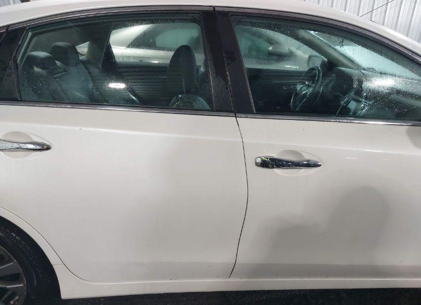 Photo 14 of 2018 Nissan Altima 2.5 SR (VIN 1N4AL3AP4JC151714)