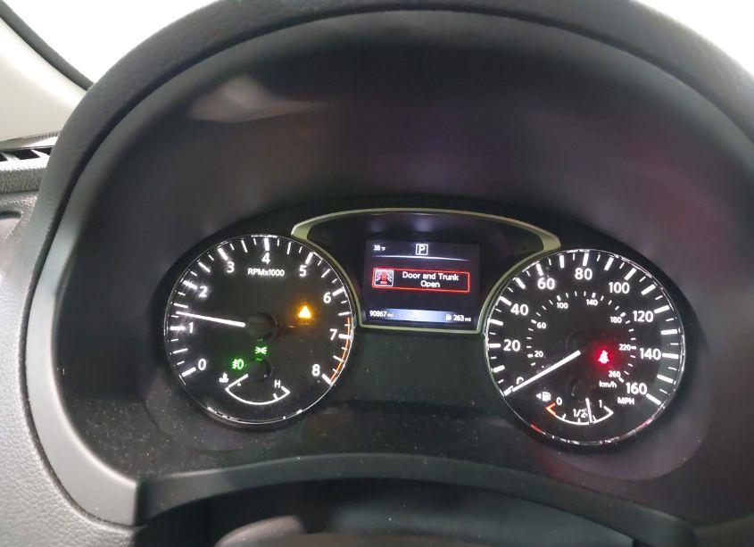 Photo 16 of 2018 Nissan Altima 2.5 SR (VIN 1N4AL3AP4JC151714)